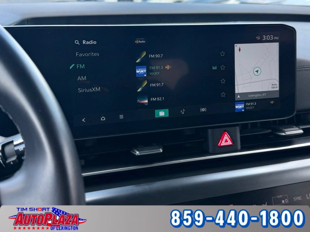 Used 2025 Kia Carnival FWD image 25