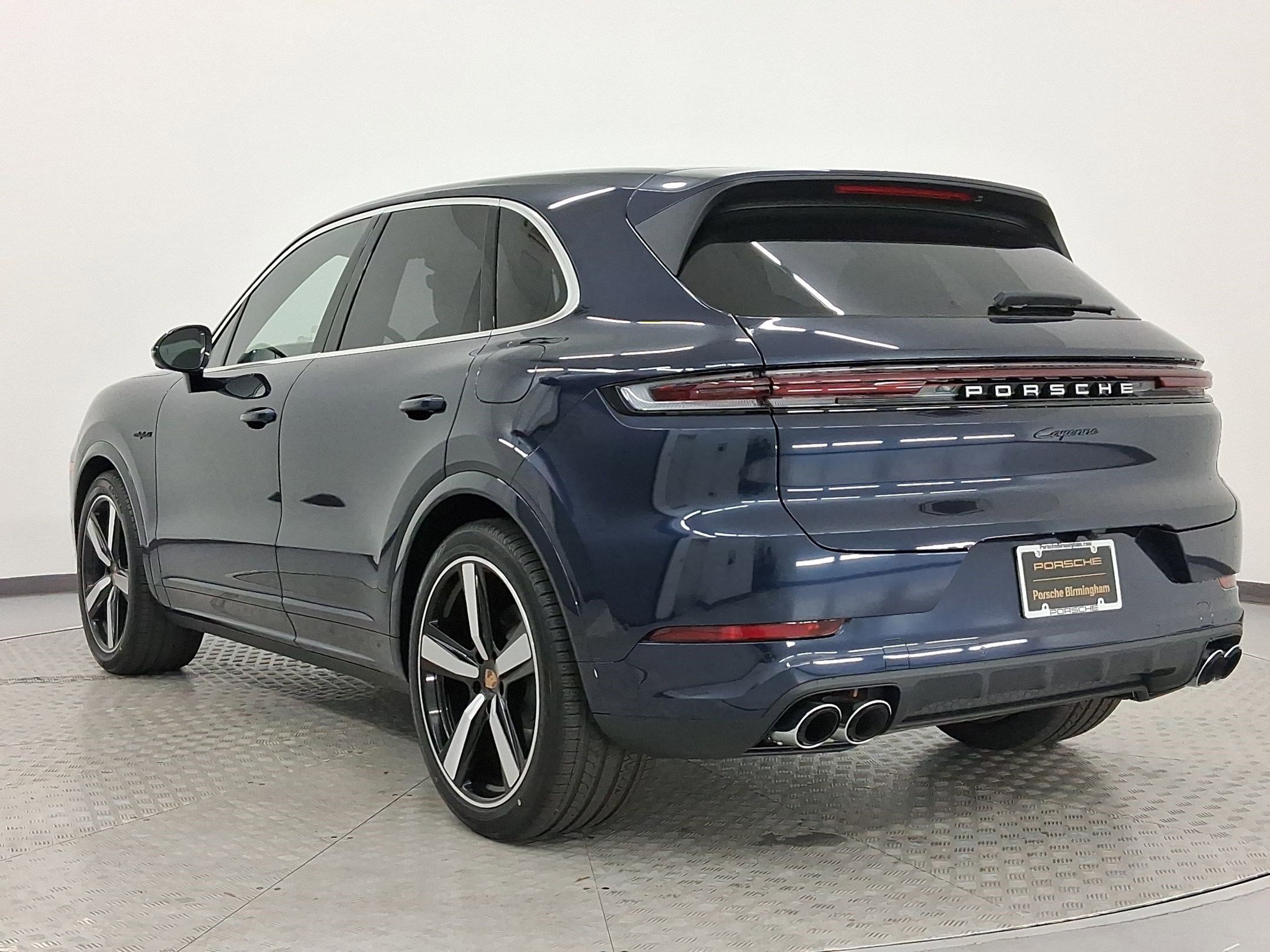 New 2026 Porsche Cayenne E-Hybrid image 3