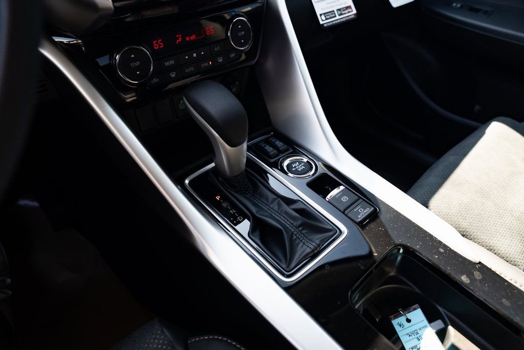 New 2026 Mitsubishi Eclipse Cross SE image 17