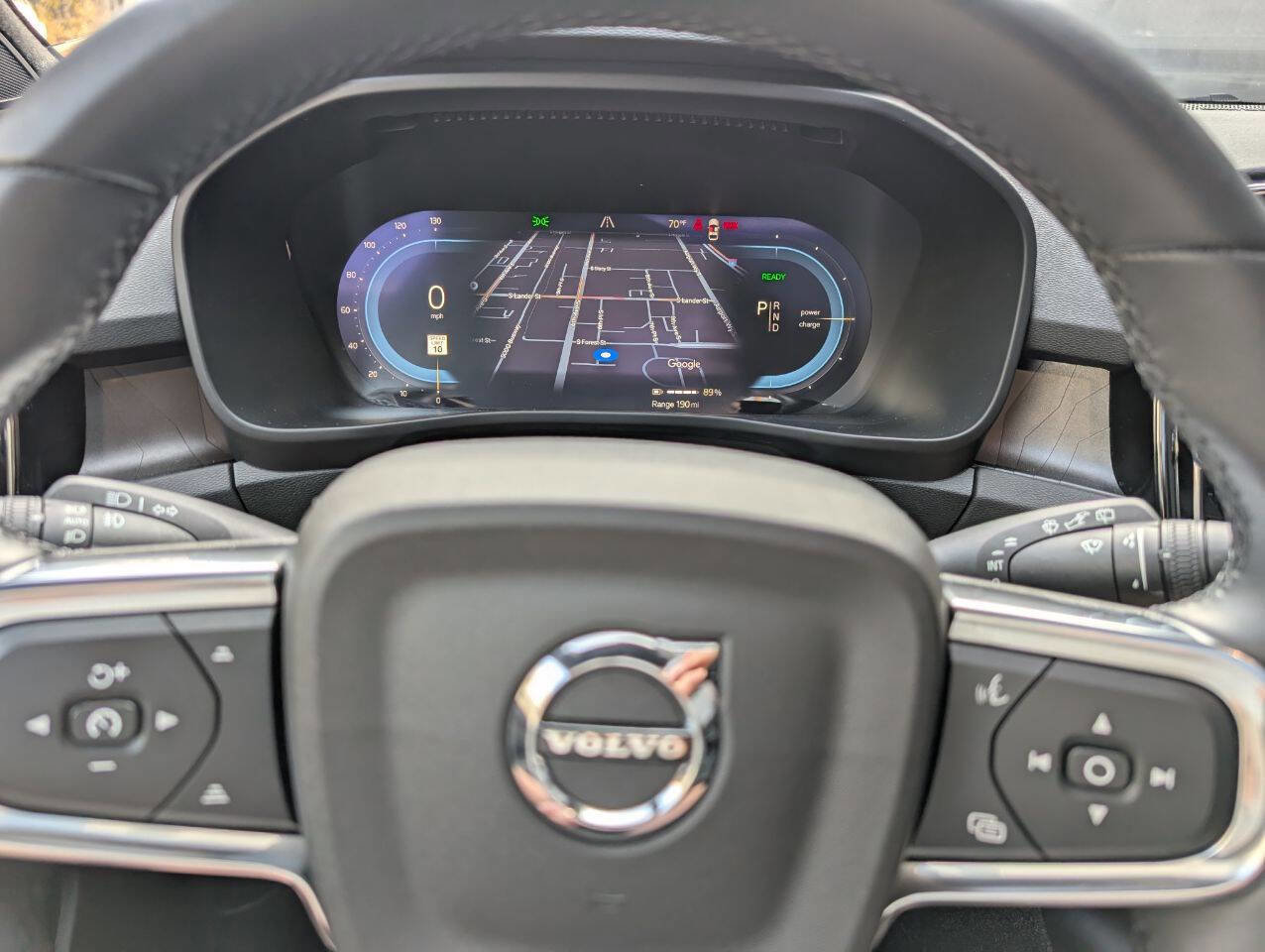 Used 2023 Volvo XC40 Recharge Ultimate image 15