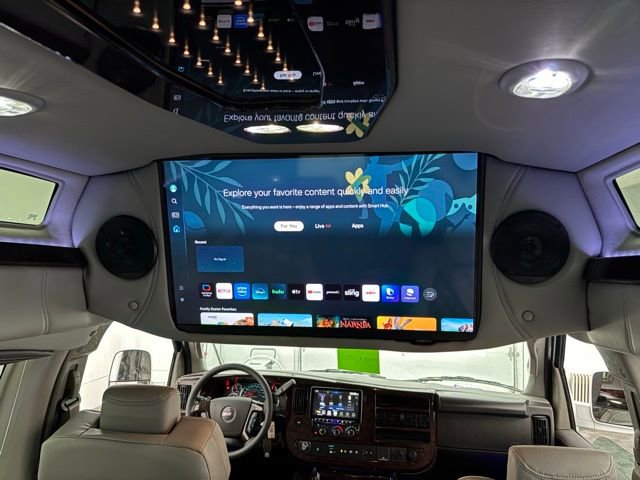 New 2026 GMC Savana 2500 image 4