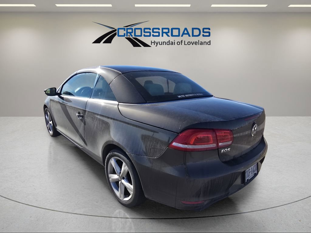 Used 2012 Volkswagen Eos Lux image 3