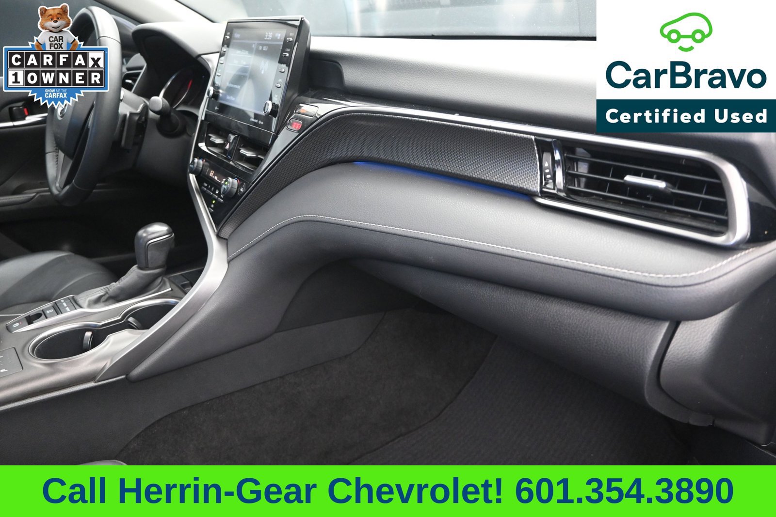 Used 2022 Toyota Camry XSE FWD image 24