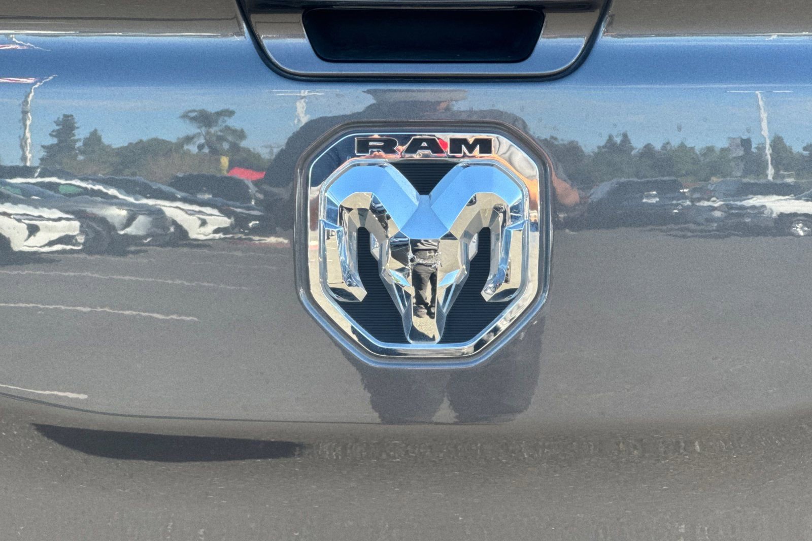 Used 2024 RAM 1500 Laramie image 44