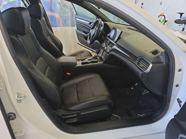 Used 2021 Honda Accord Sport image 16