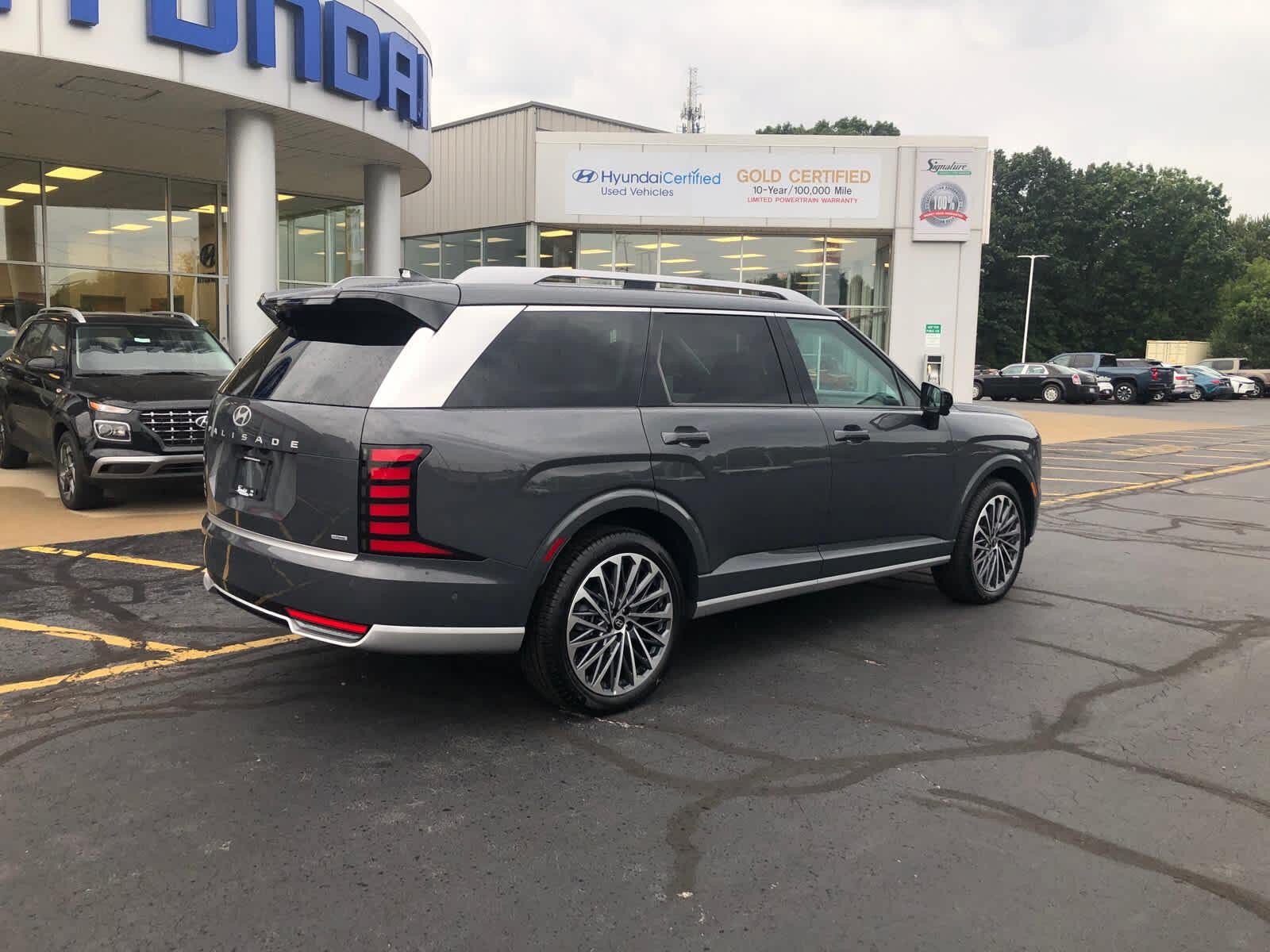 New 2027 Hyundai Palisade Calligraphy AWD/4WD image 2