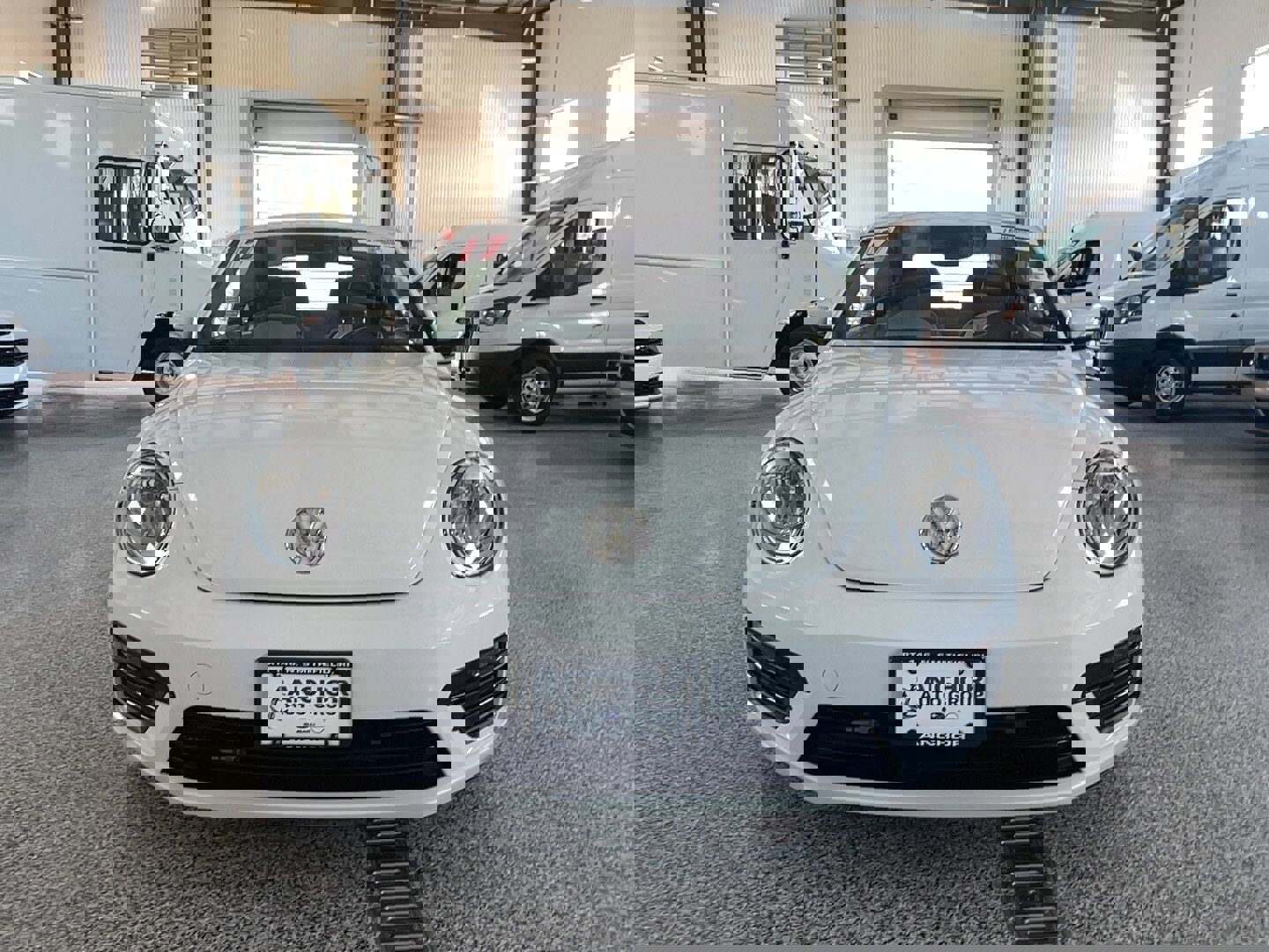 Used 2017 Volkswagen Beetle 1.8T S FWD image 2