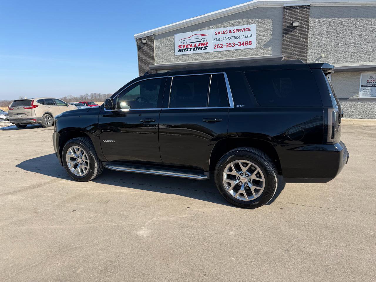 Used 2015 GMC Yukon SLT w/ Open Road Package AWD/4WD image 4