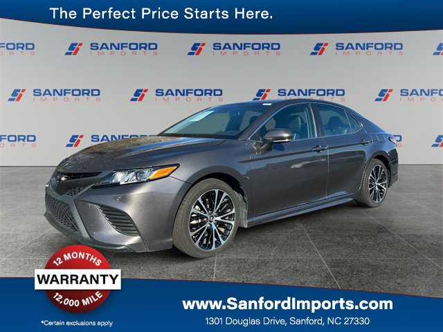 Used 2019 Toyota Camry SE w/ Convenience Package image 1
