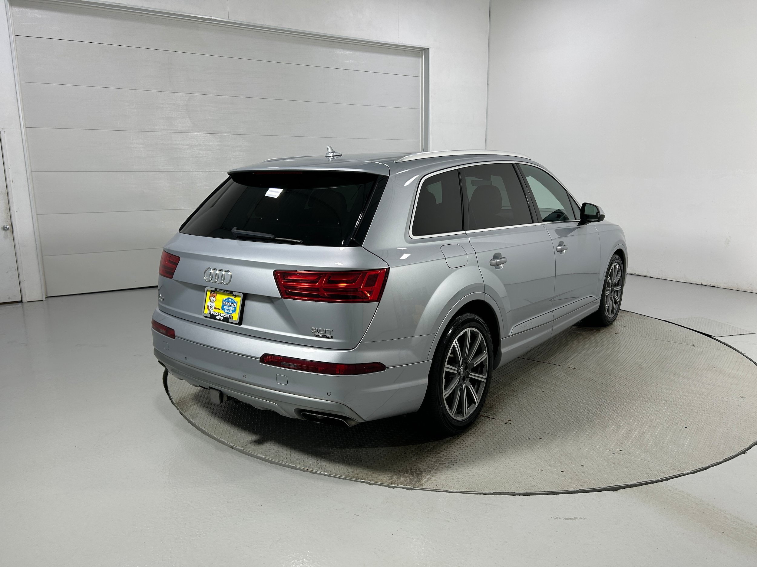 Used 2018 Audi Q7 3.0T Prestige AWD/4WD image 40
