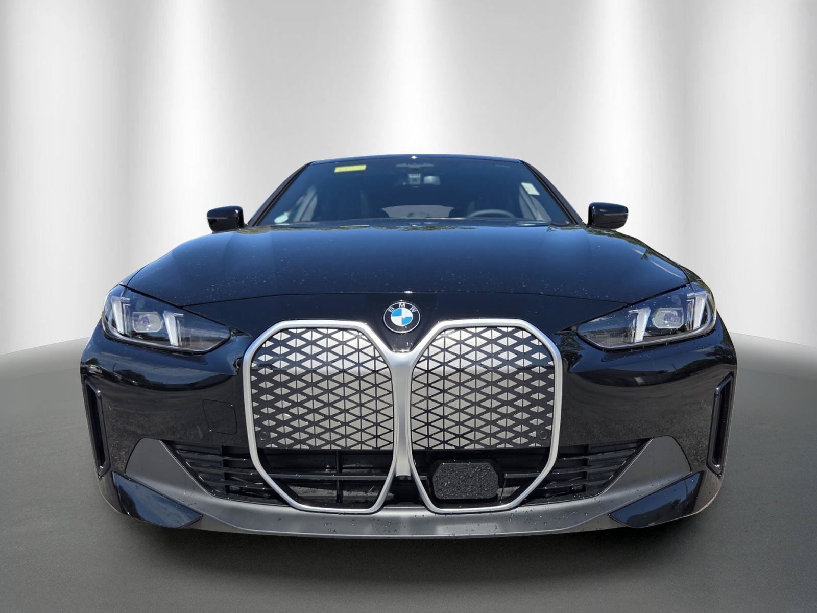 New 2026 BMW i4 eDrive40 w/ Premium Package RWD image 2