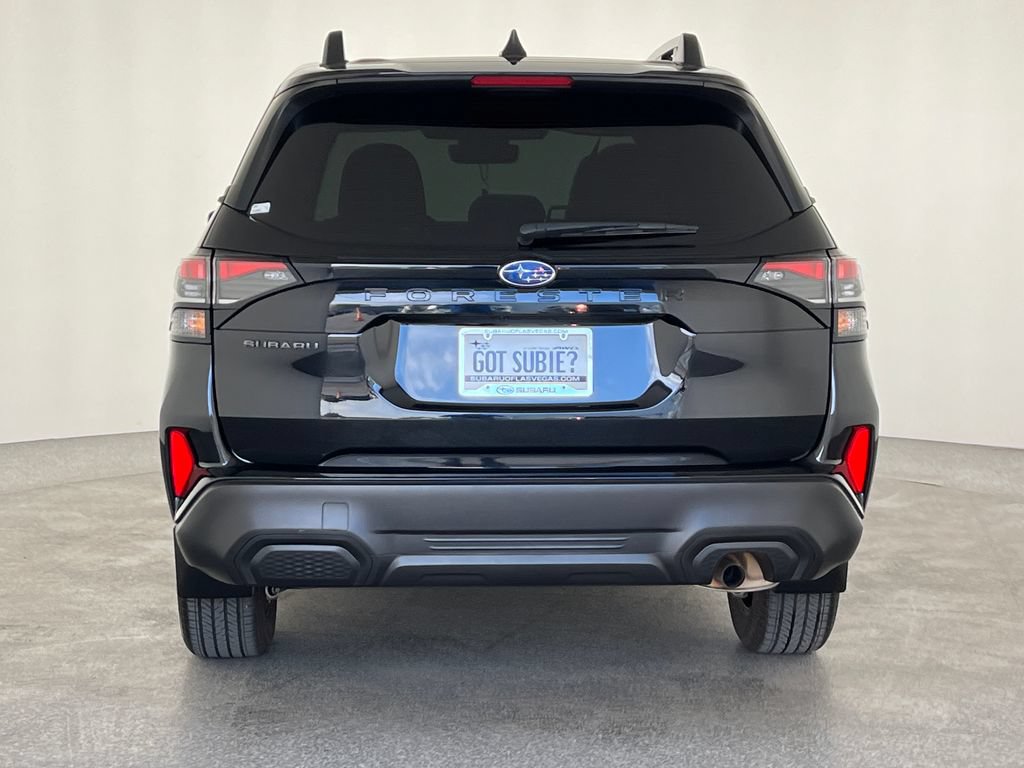 Certified 2025 Subaru Forester Premium w/ Convenience Package #2 AWD/4WD image 5