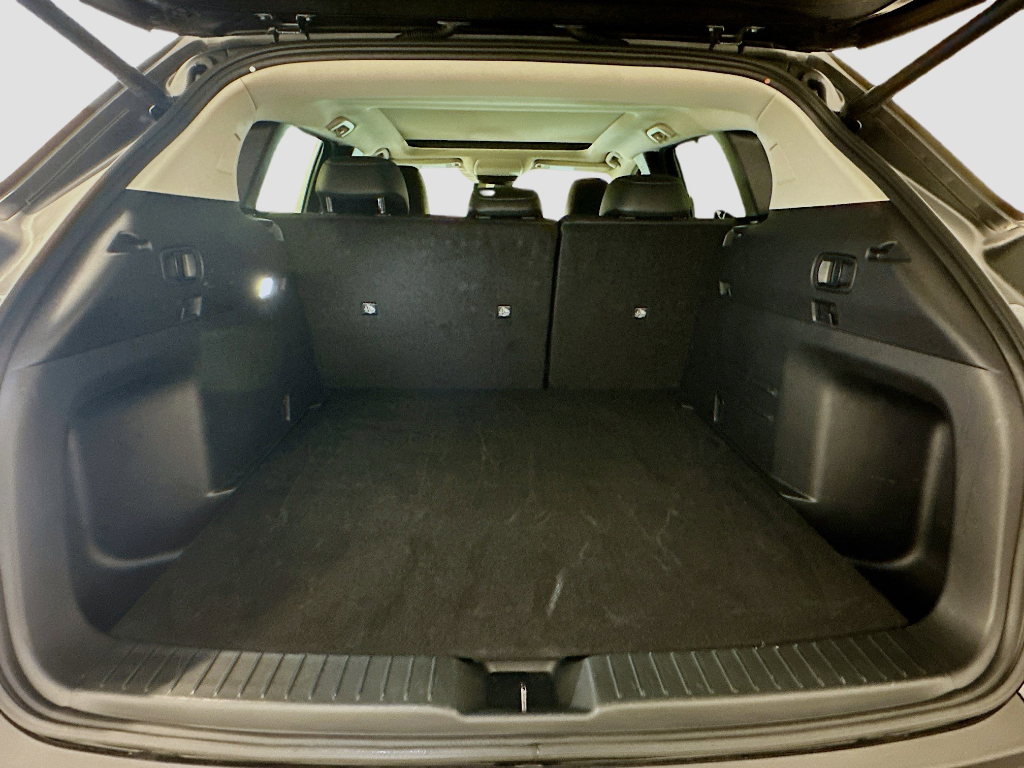 Used 2025 MAZDA CX-50 AWD 2.5 S w/ Premium Package image 31