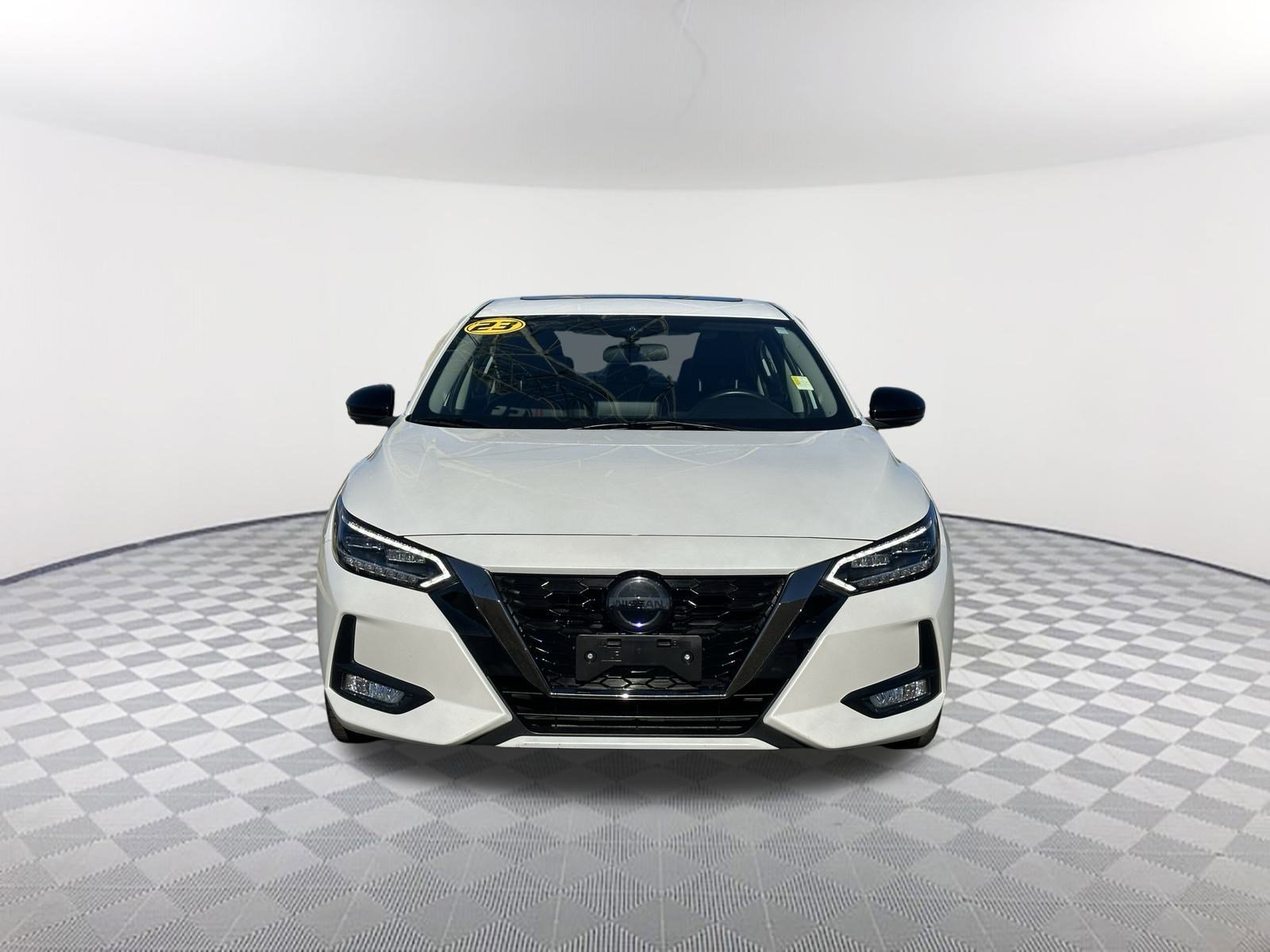 Used 2023 Nissan Sentra SR w/ SR Premium Package video 2