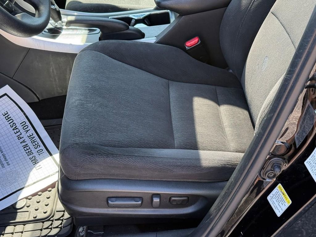Used 2015 Honda Accord EX image 17