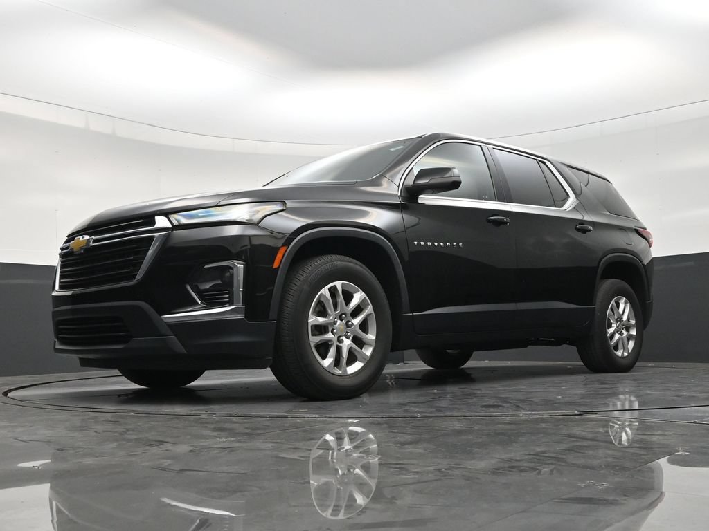 Used 2023 Chevrolet Traverse LS FWD image 20