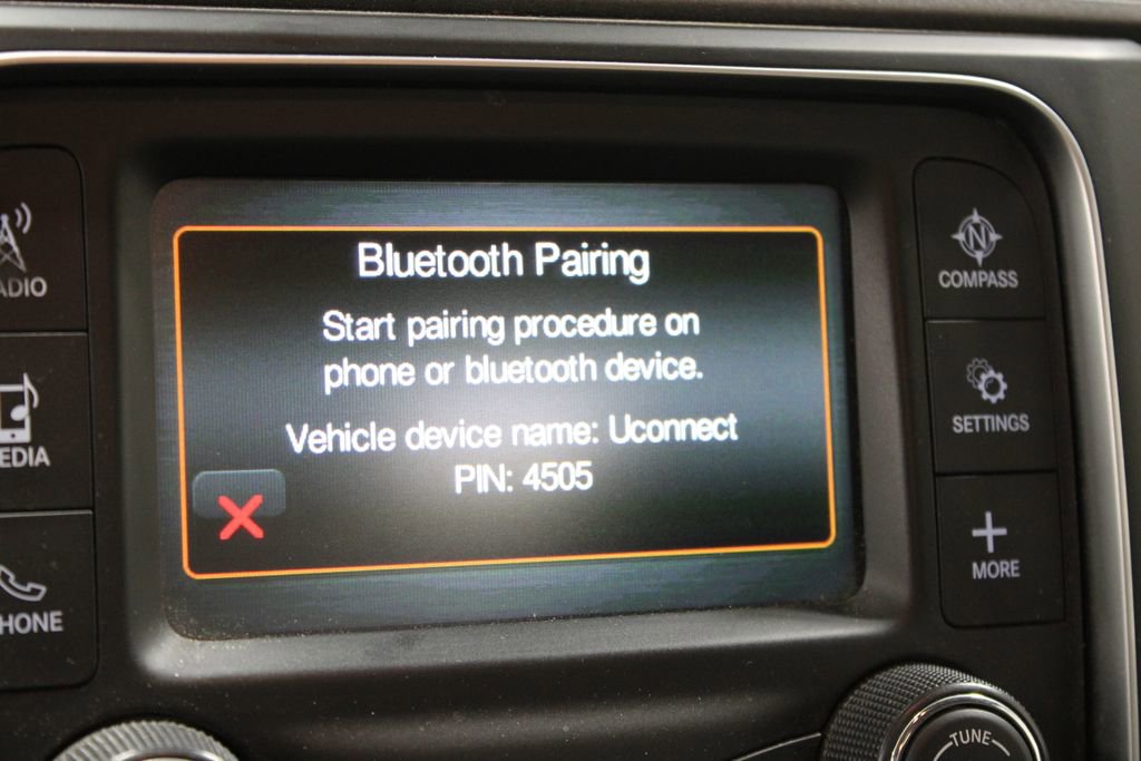 Used 2015 RAM 1500 Express RWD image 49