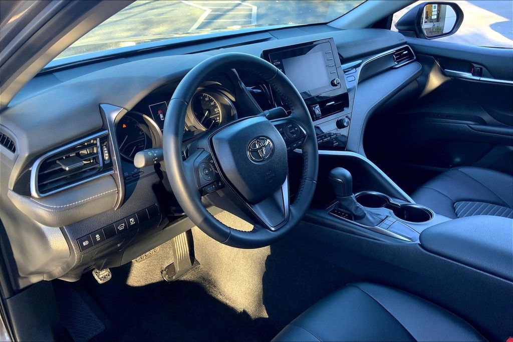 Used 2023 Toyota Camry SE image 17
