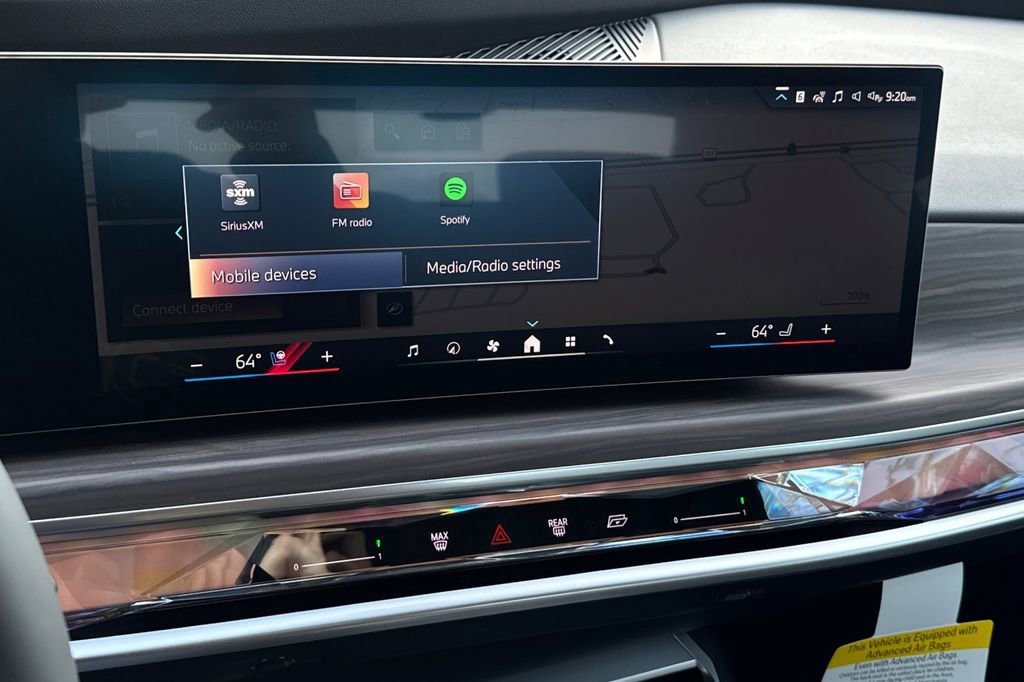 New 2026 BMW i7 xDrive60 w/ Executive Package image 20