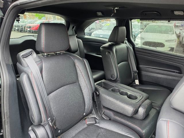 Certified 2023 Honda Odyssey Sport image 16