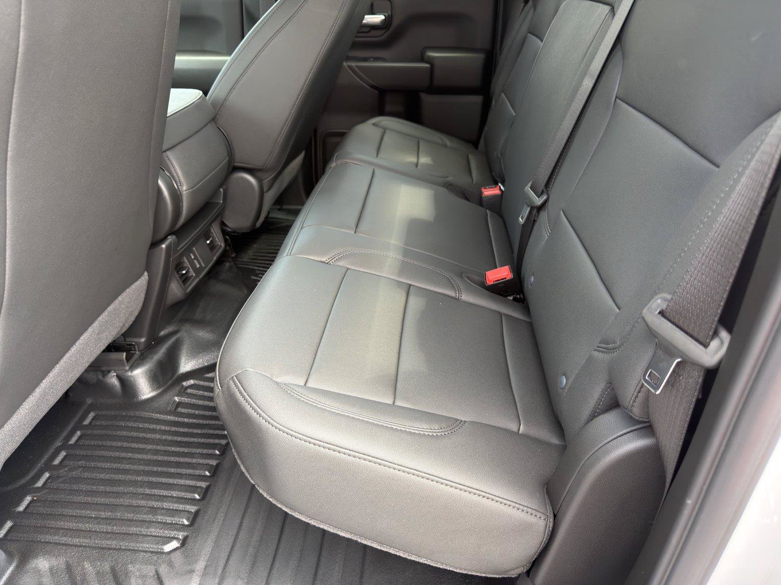 New 2026 GMC Sierra 2500 Pro w/ Convenience Package RWD image 19