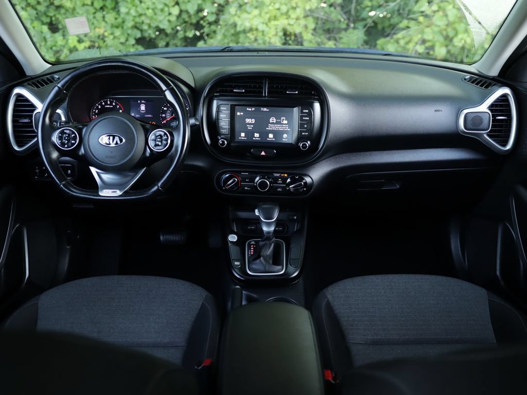 Used 2020 Kia Soul GT-Line w/ GT 2.0L Power Sunroof Package FWD image 19