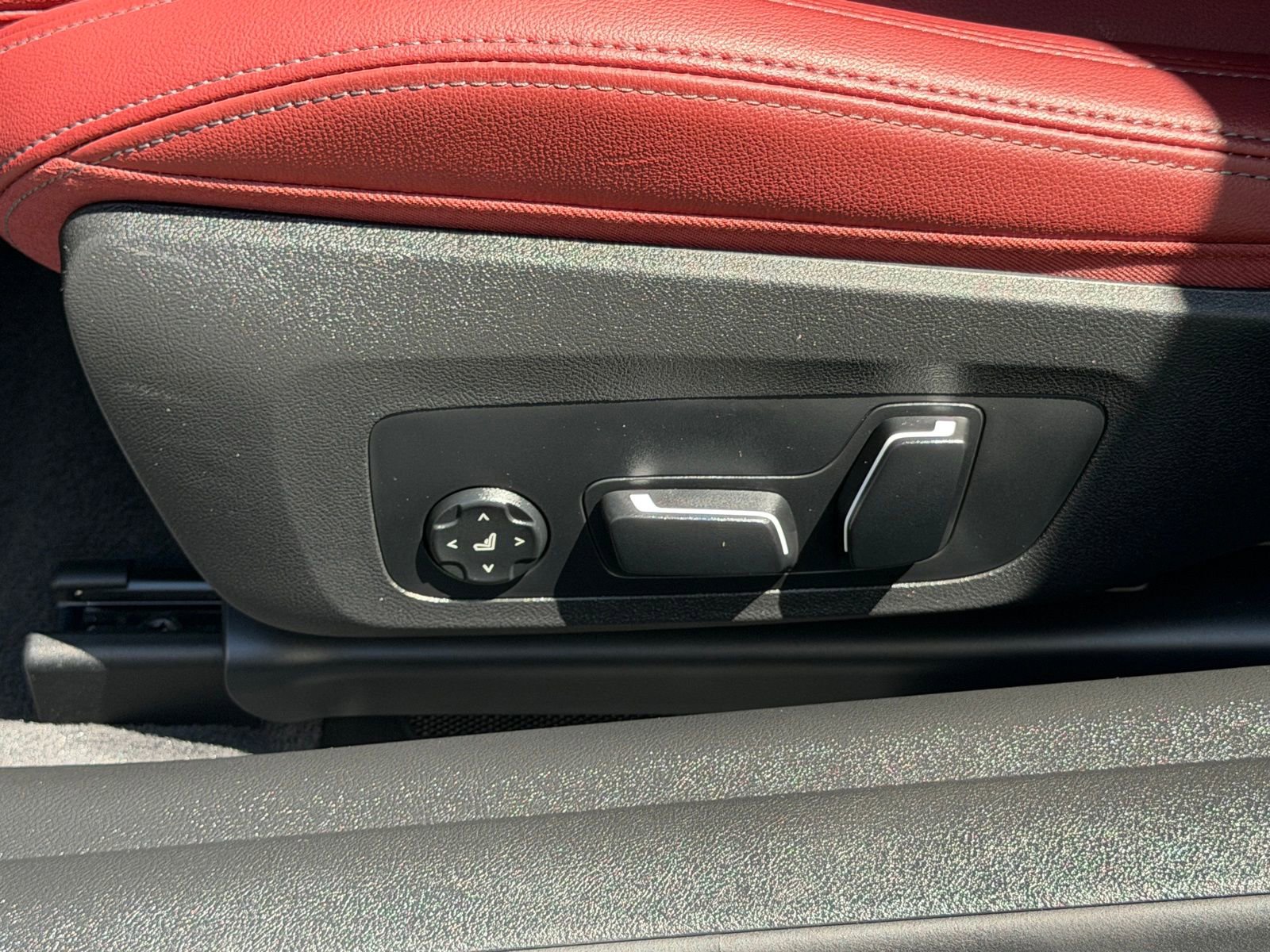 Used 2026 BMW 430i Coupe w/ Convenience Package RWD image 27