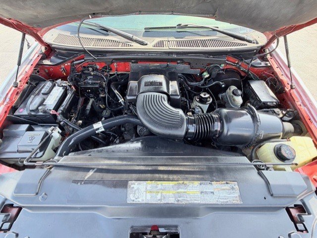 Used 2001 Ford F150 XLT image 17