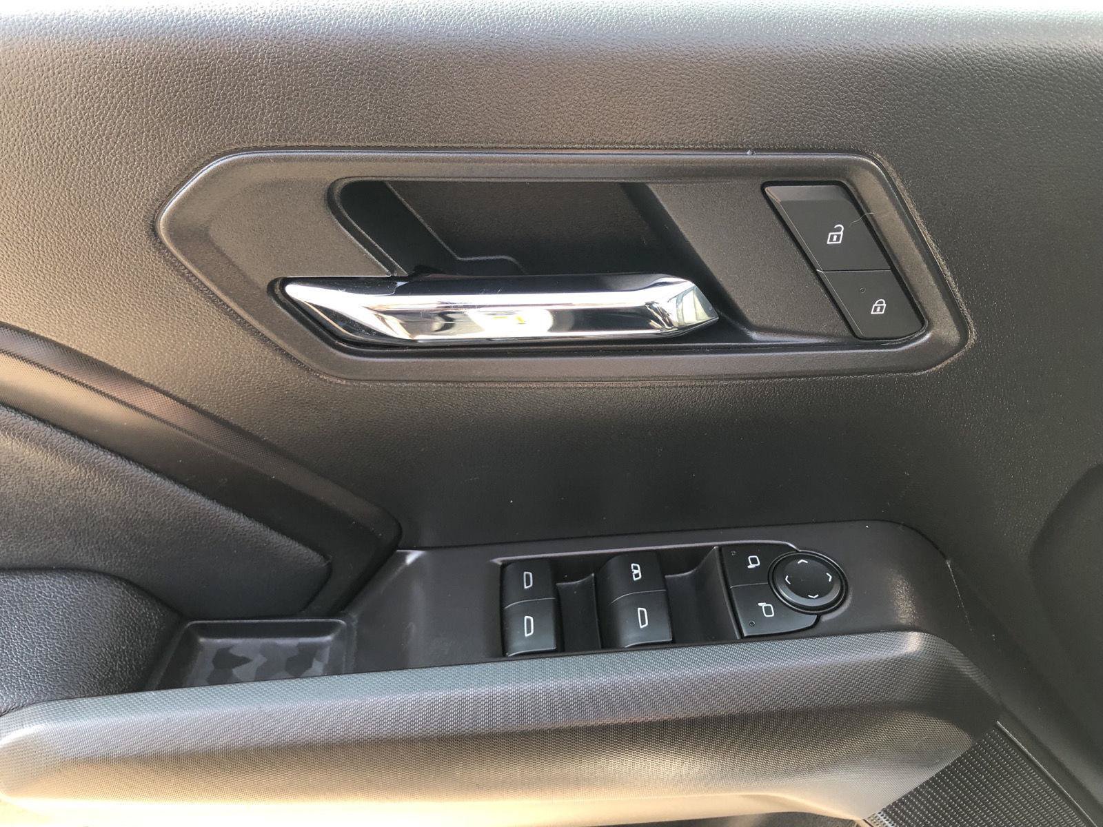 Used 2026 Chevrolet Colorado LT w/ LT Convenience Package AWD/4WD image 16