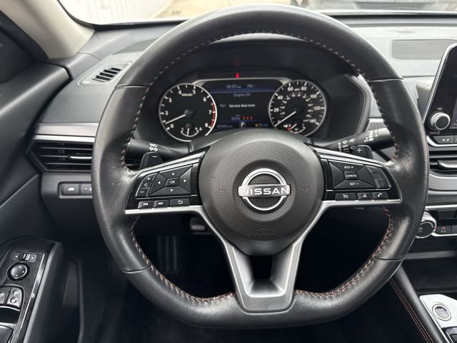 Used 2024 Nissan Altima 2.5 SR AWD/4WD image 13