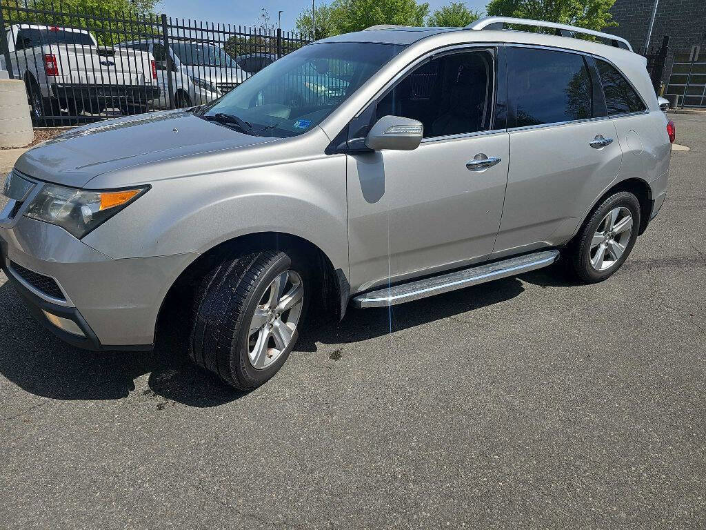 Used 2010 Acura MDX w/ Technology & Entertainment AWD/4WD image 4