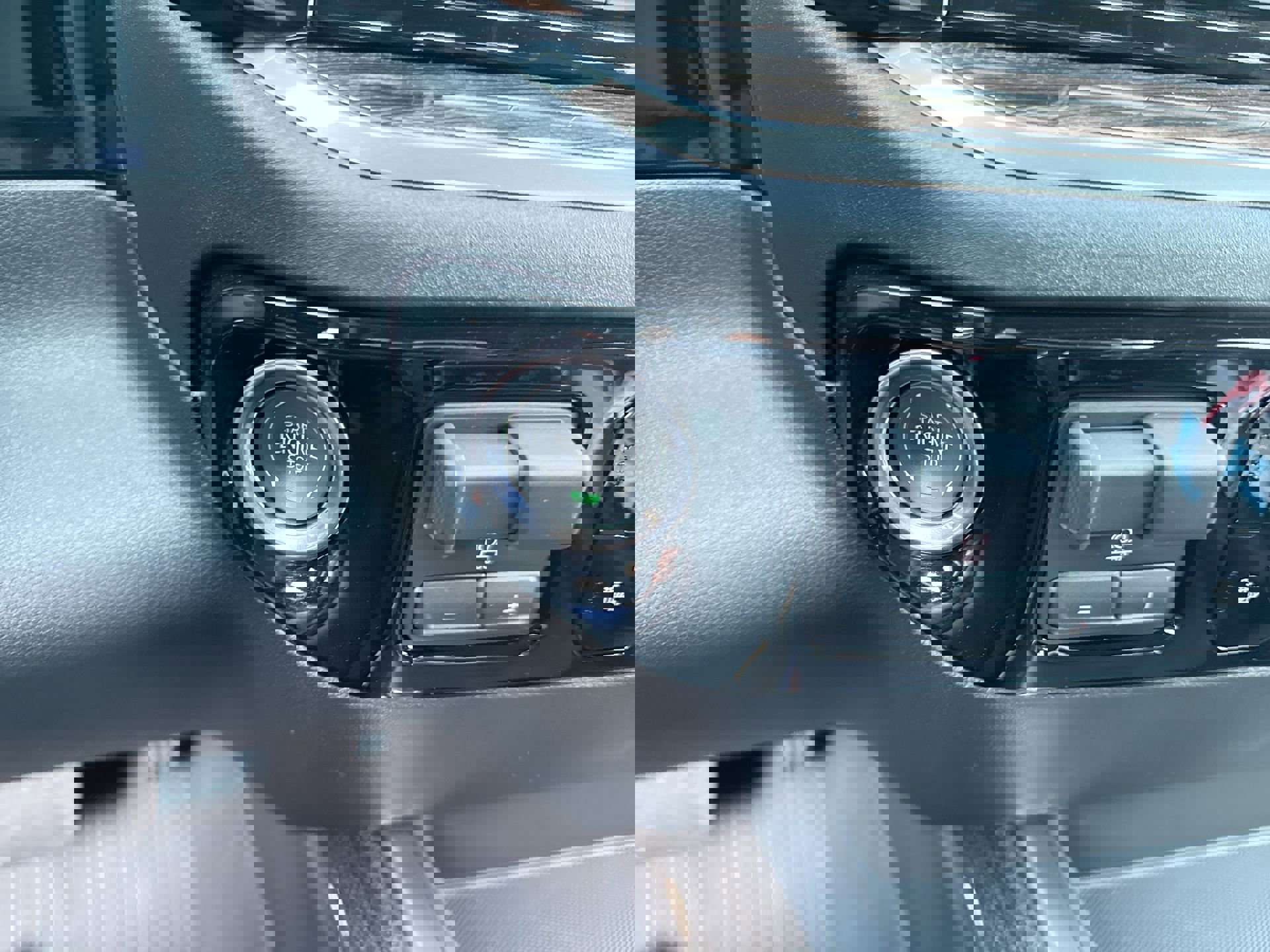 New 2026 Chevrolet Silverado 1500 LT w/ Z71 Off-Road Package image 50