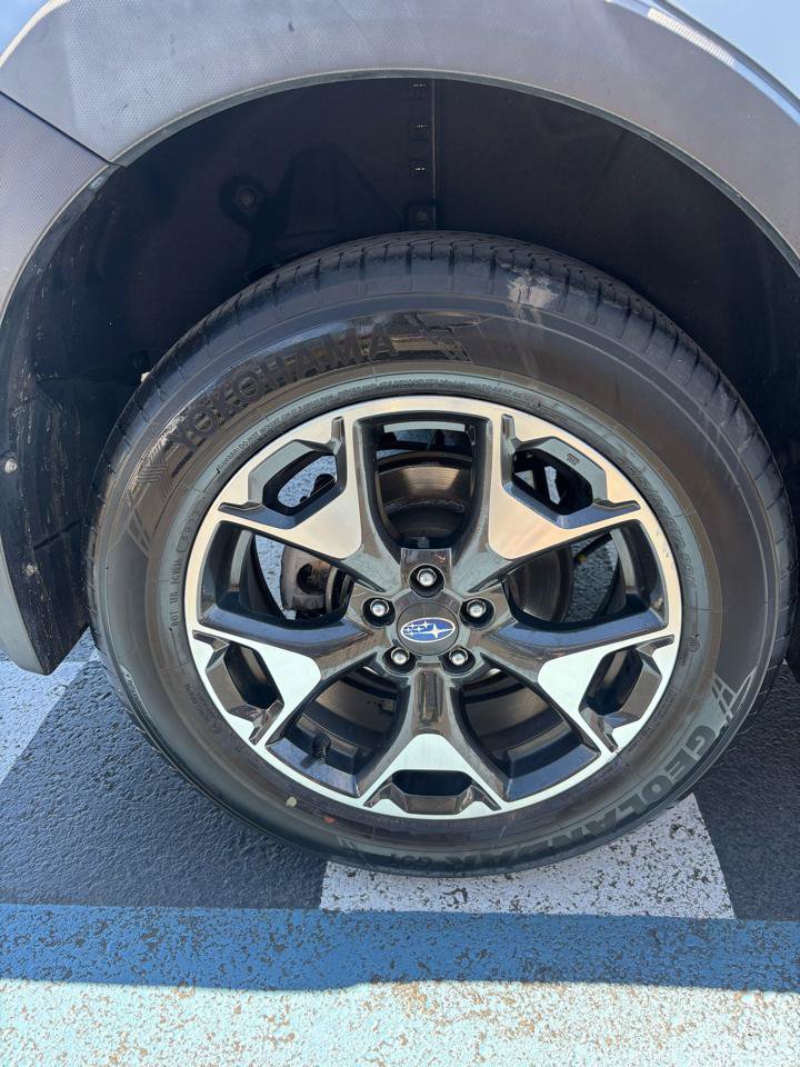 Used 2019 Subaru Crosstrek 2.0i AWD/4WD image 25