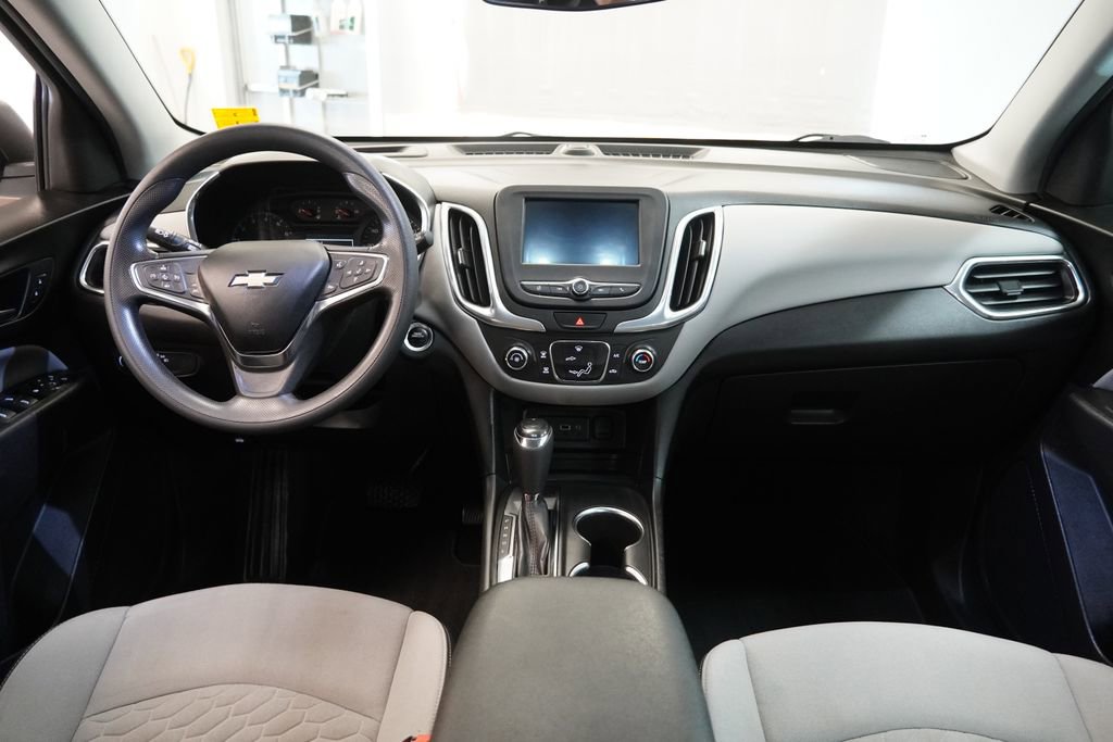 Used 2021 Chevrolet Equinox LS image 9
