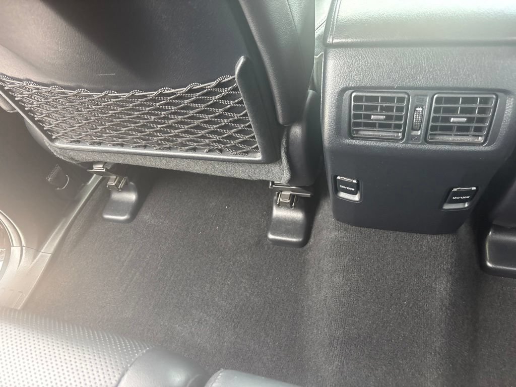 Used 2017 Toyota 4Runner Limited AWD/4WD image 30