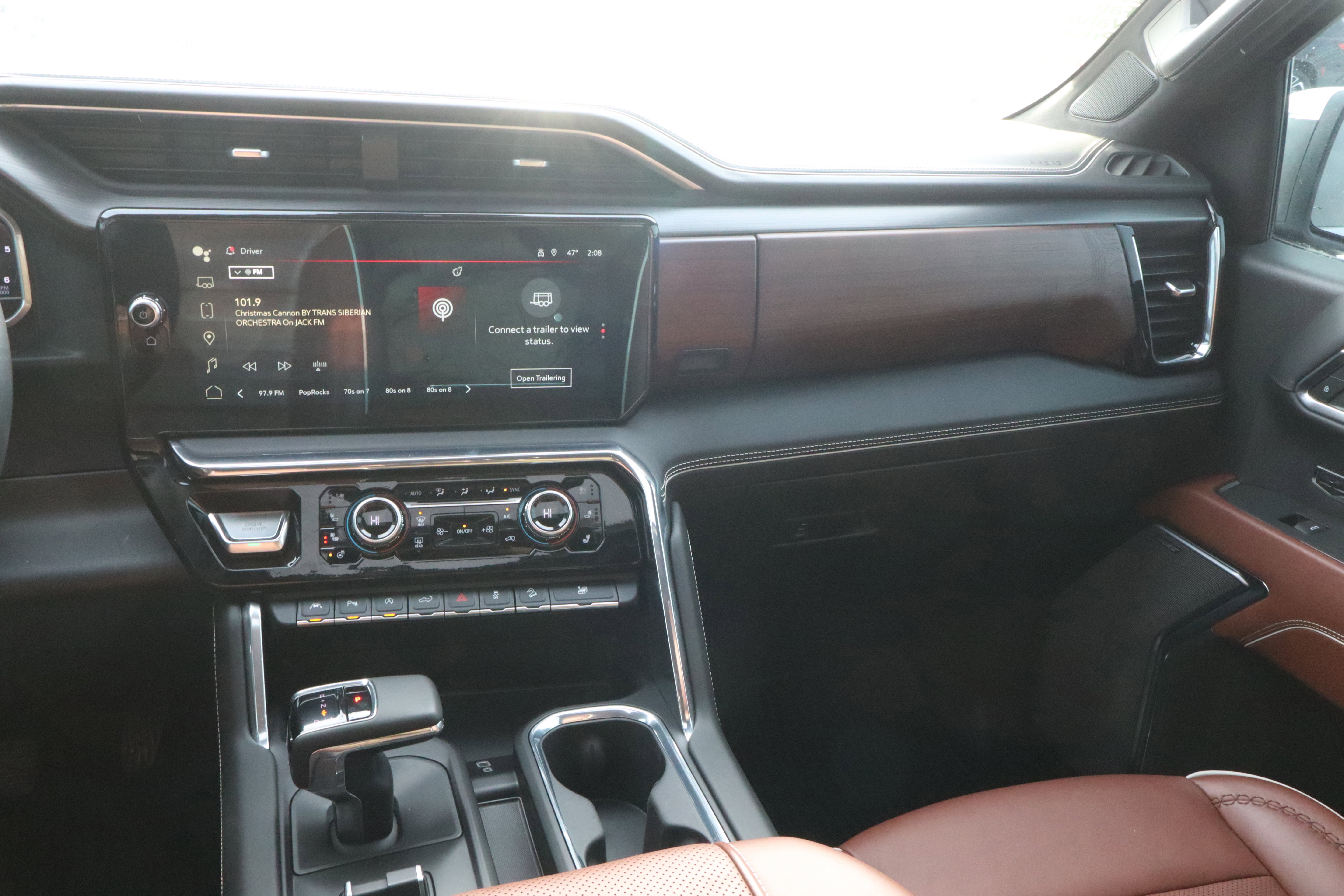 Certified 2024 GMC Sierra 1500 Denali Ultimate image 11