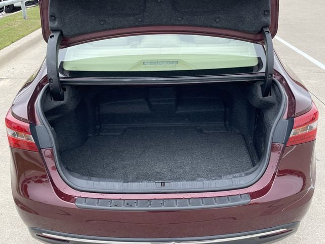 Used 2018 Toyota Avalon XLE Premium FWD image 31