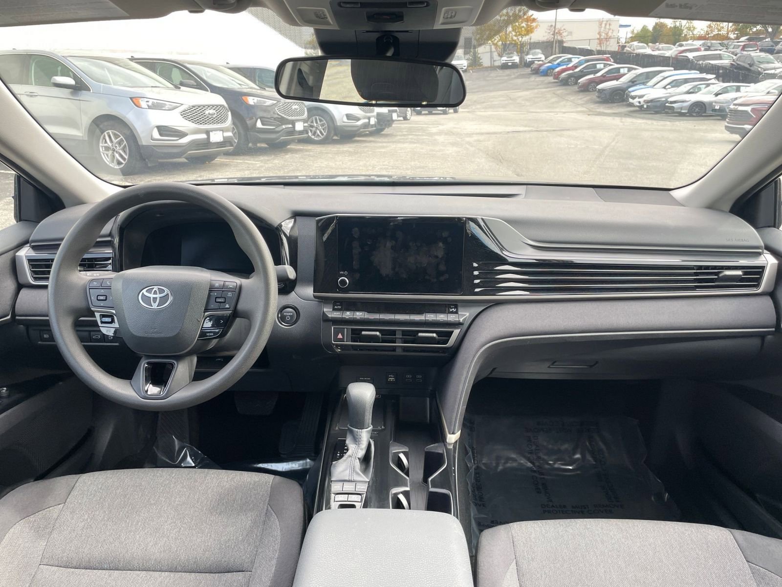 Used 2025 Toyota Camry LE image 32