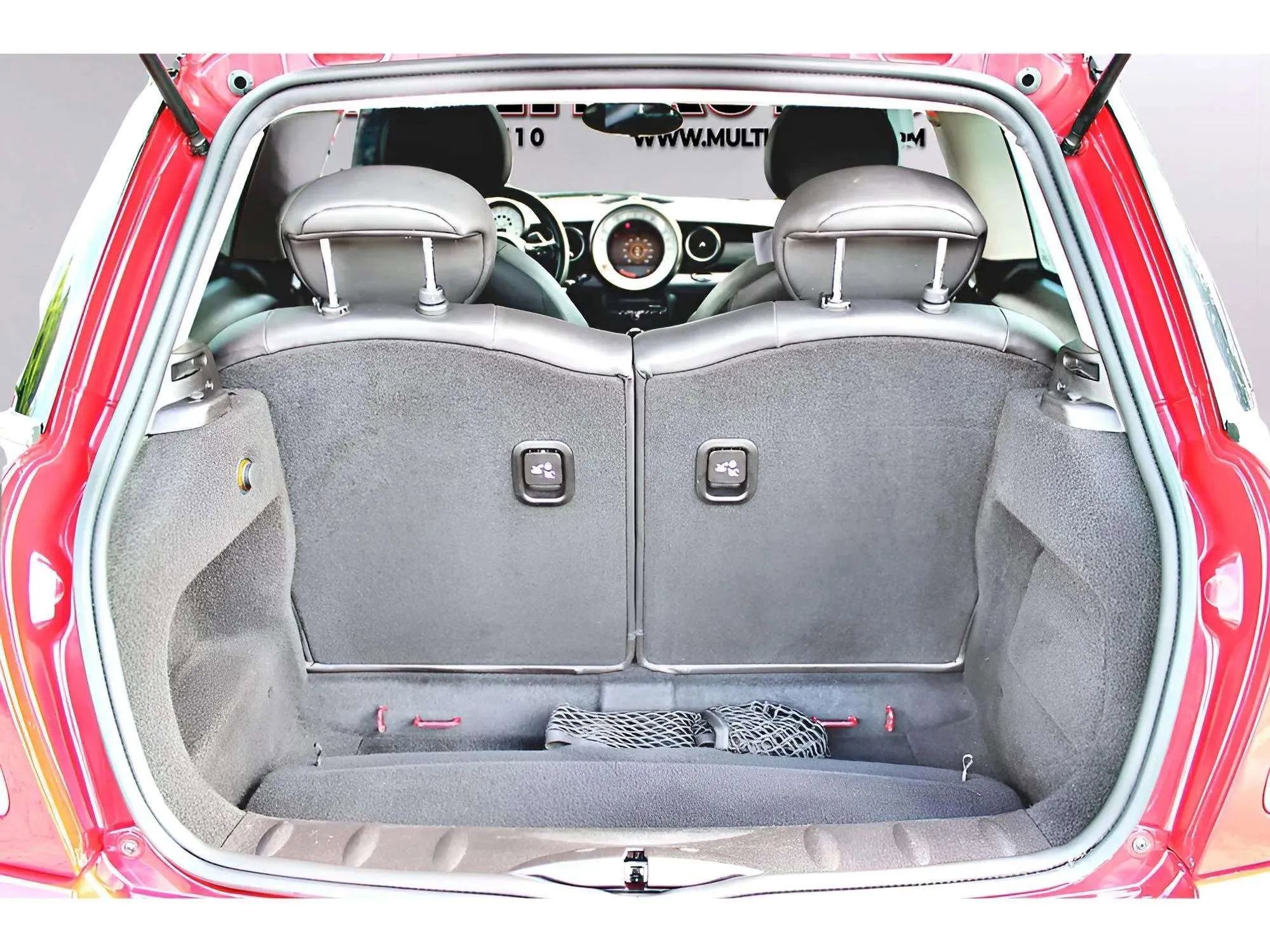 Used 2011 MINI Cooper S image 29