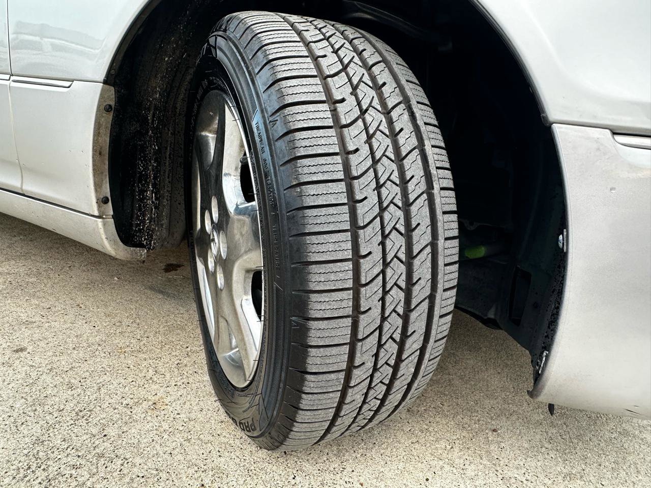 Used 2004 Lexus LS 430 RWD image 94
