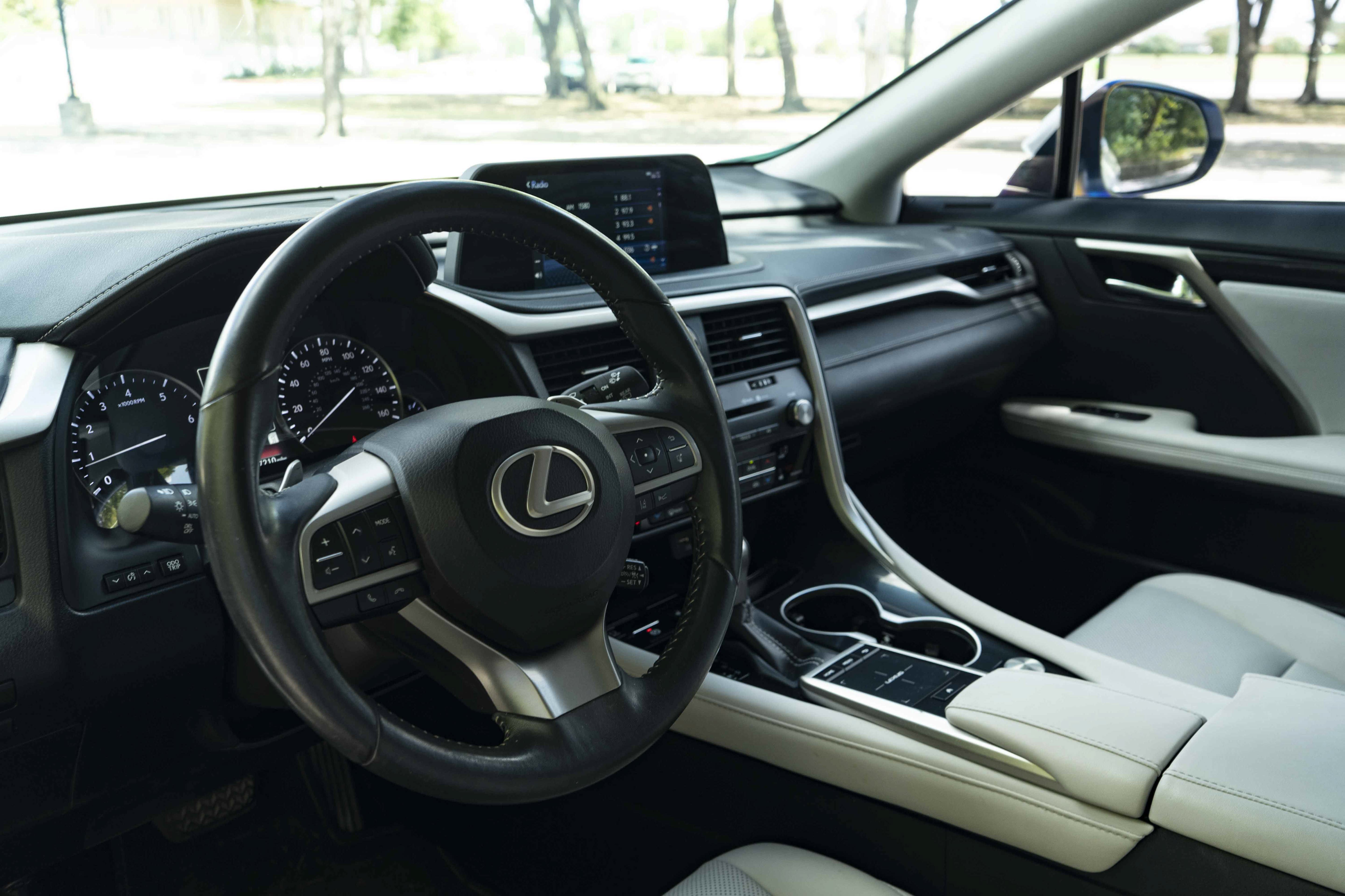 Used 2022 Lexus RX 350 FWD image 16