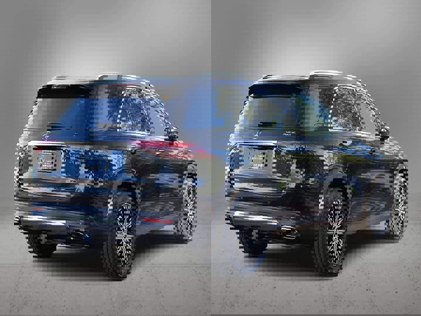 Used 2026 Mercedes-Benz GLE 350 4MATIC image 5