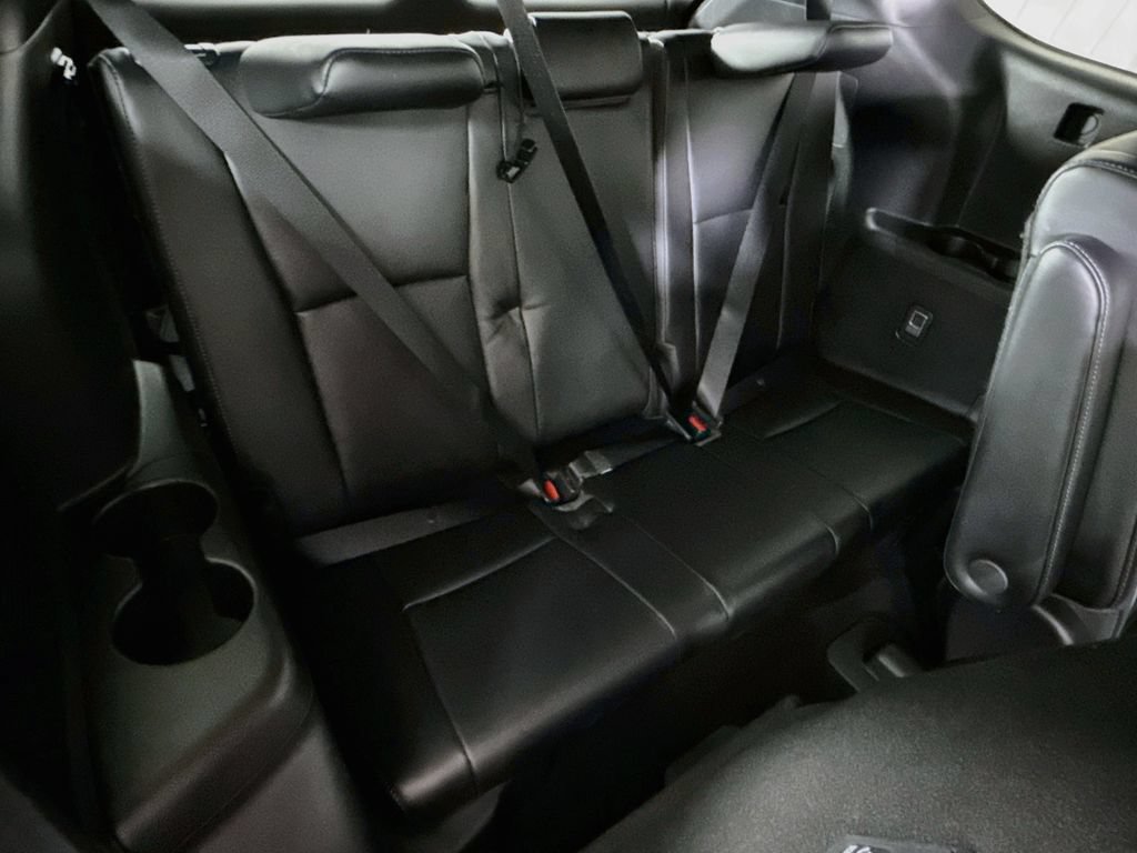Certified 2021 Toyota Highlander XSE AWD/4WD image 33