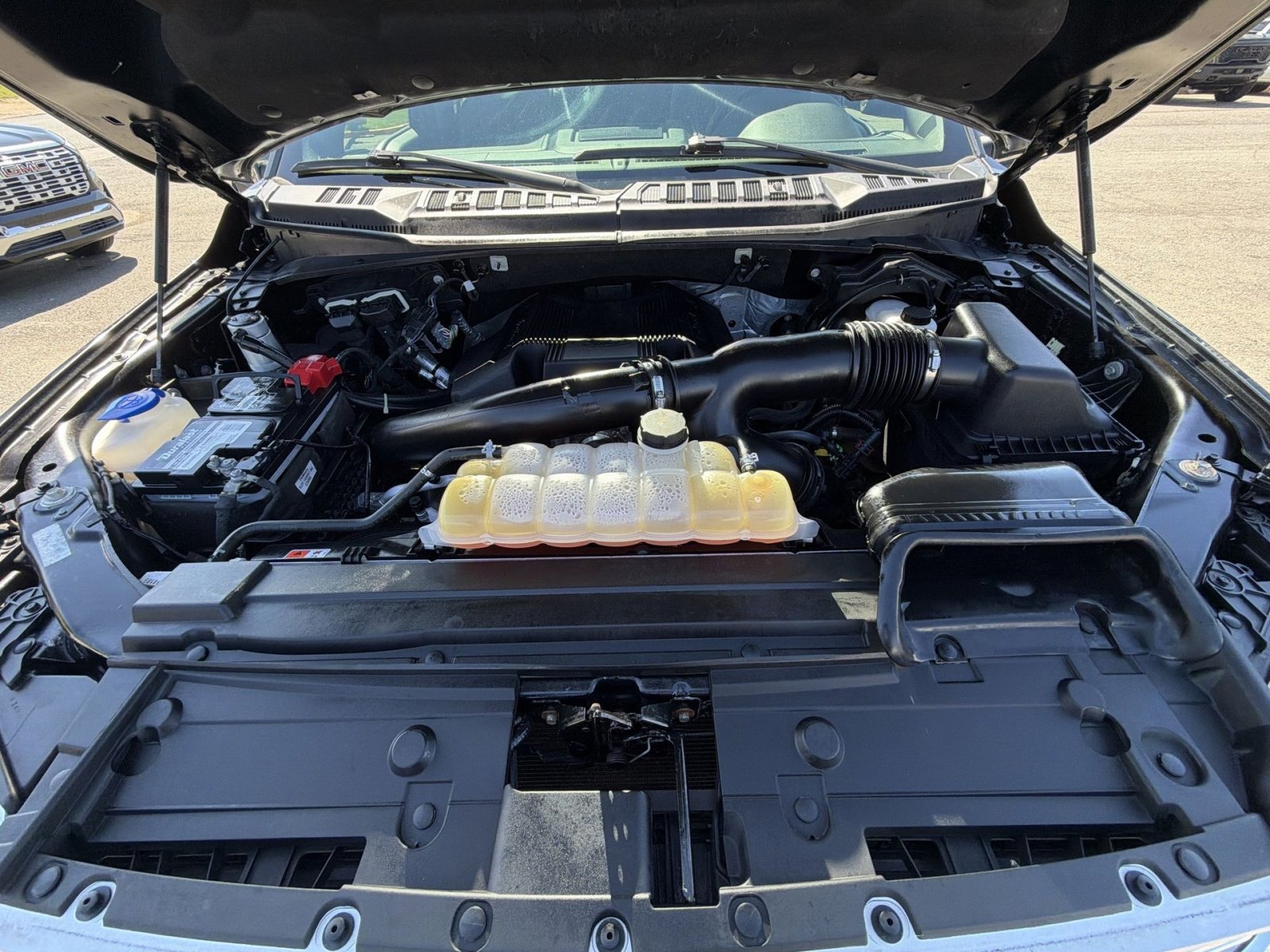 Used 2018 Ford F150 Lariat w/ Equipment Group 502A Luxury image 28