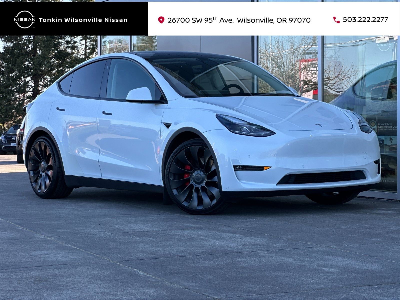 Used 2022 Tesla Model Y Performance AWD/4WD image 1
