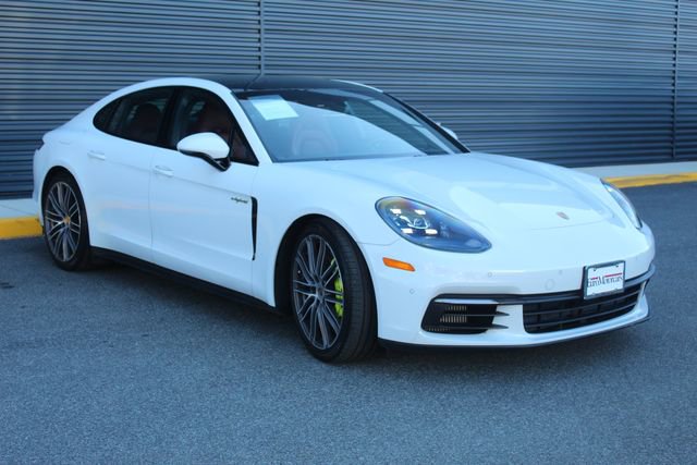 Used 2018 Porsche Panamera 4 image 10