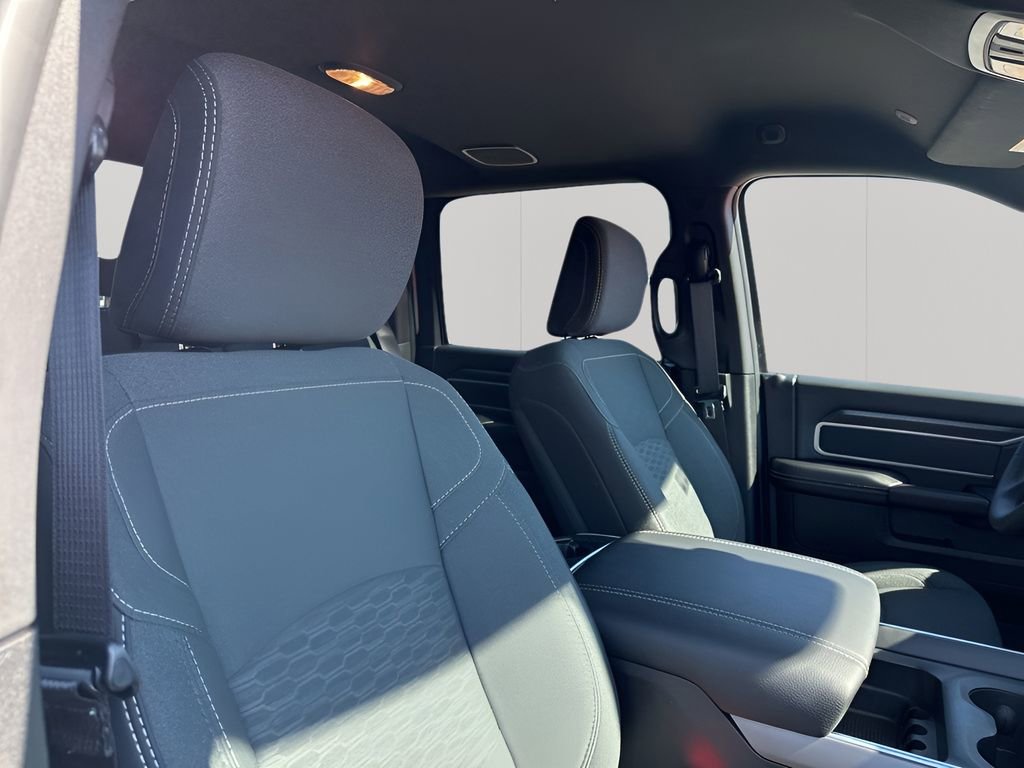 Used 2025 RAM 2500 Lone Star image 14
