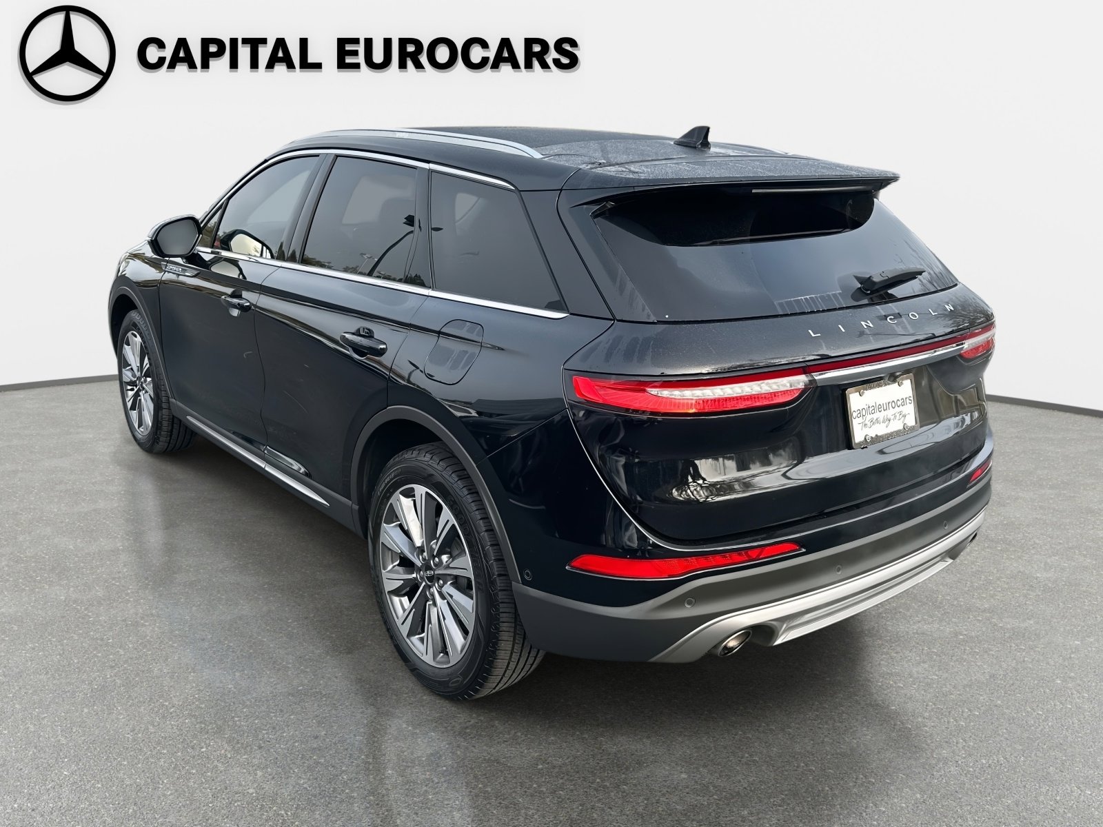 Used 2022 Lincoln Corsair Reserve w/ Equipment Group 201A image 7