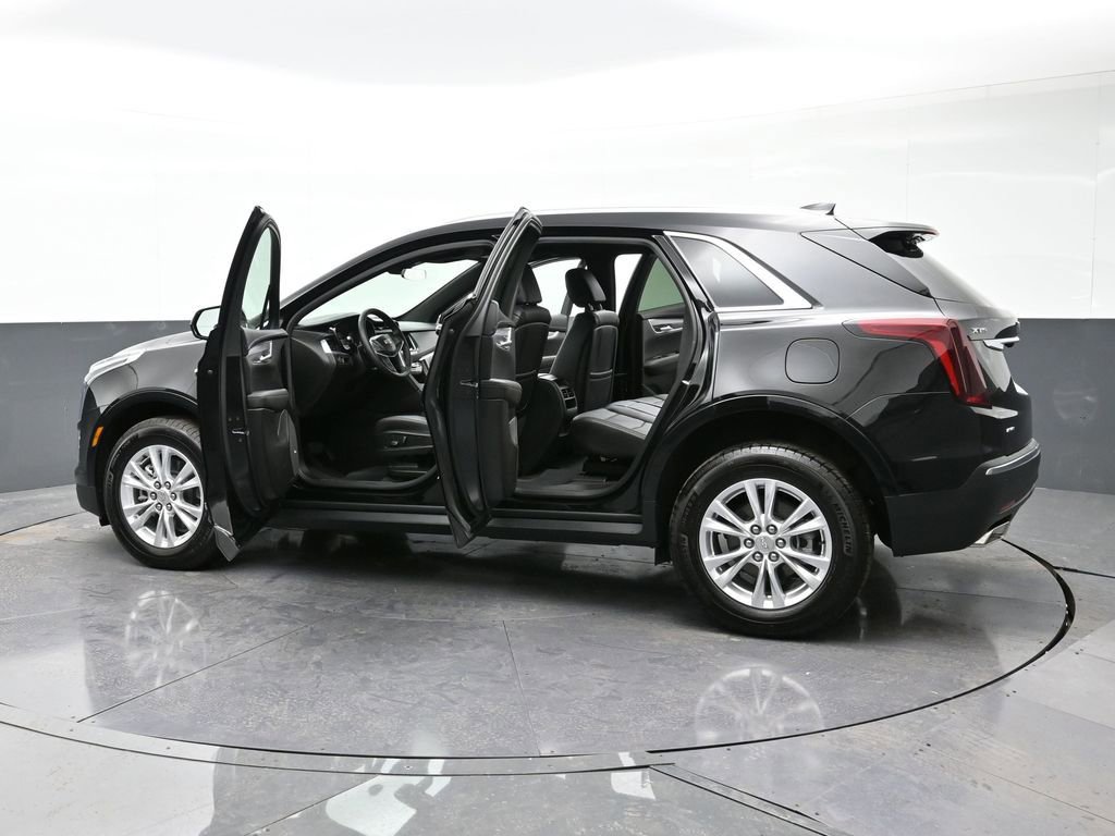 Used 2025 Cadillac XT5 Luxury image 36