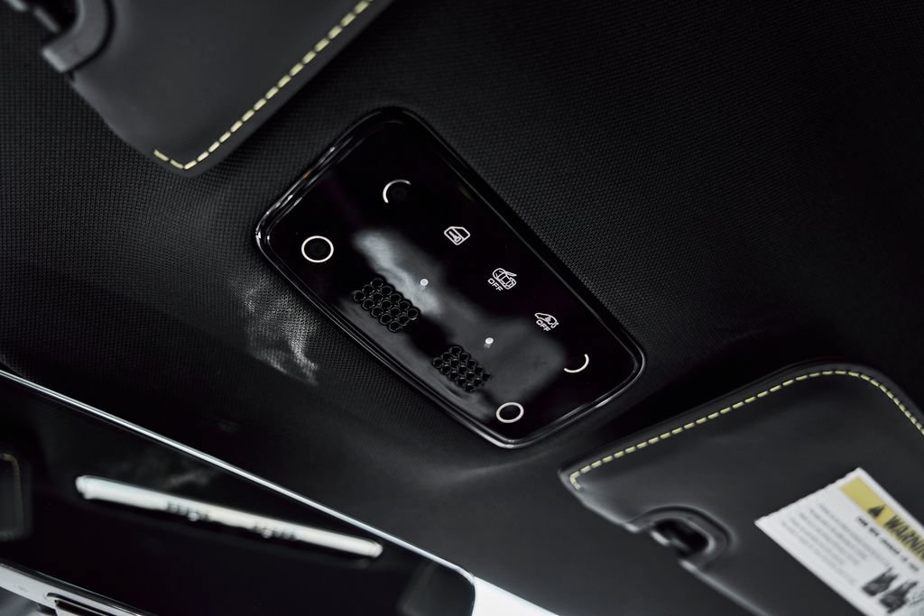 Used 2023 Ferrari 296 GTB RWD image 76